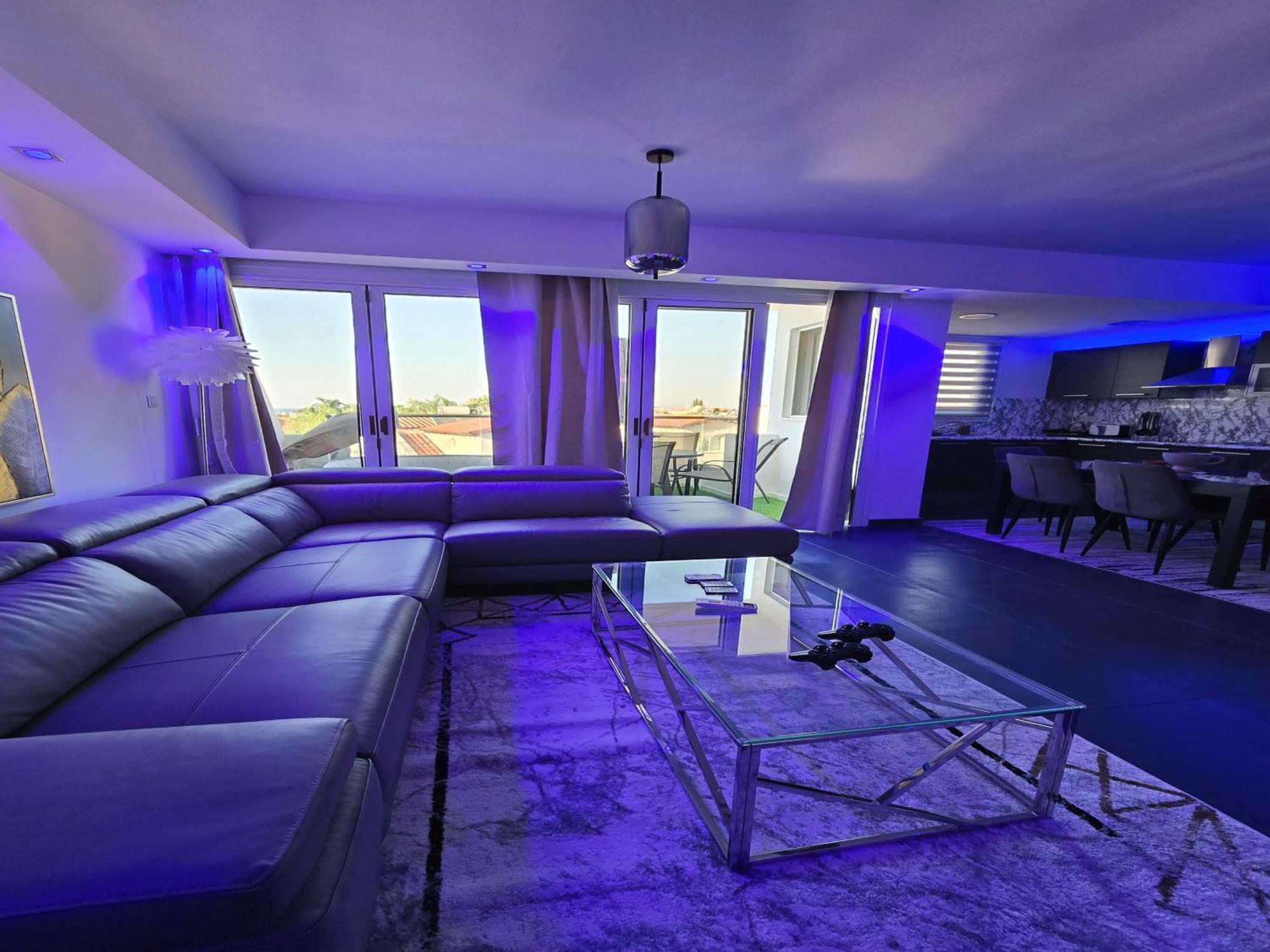 Golden Bay Deluxe Holiday Apartment Protaras Eksteriør bilde
