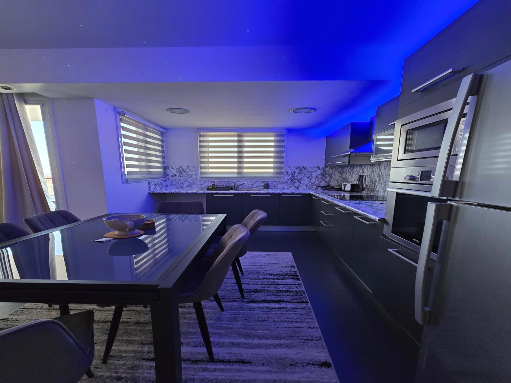 Golden Bay Deluxe Holiday Apartment Protaras Eksteriør bilde